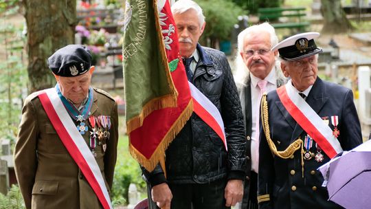 Oddali hołd ofiarom napaści ZSRR na Polskę Oddali hołd ofiarom napaści ZSRR na Polskę