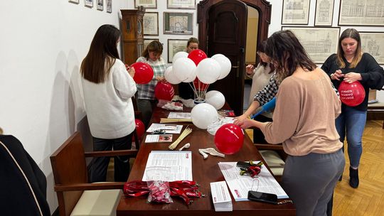 Odwiedź urząd i pomóż Renacie chorującej na ostrą białaczkę