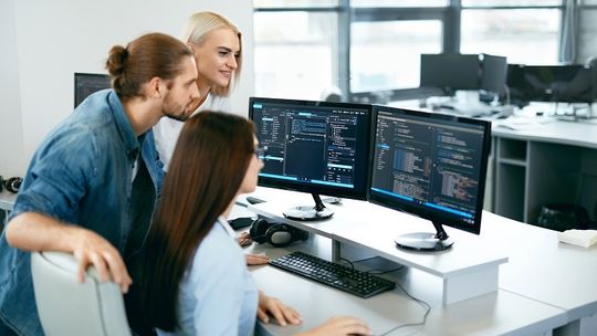 Offshoring IT traci na znaczeniu. Firmy wybierają nearshoring Offshoring IT traci na znaczeniu. Firmy wybierają nearshoring