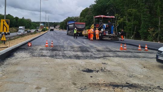 Ogłaszają czasowe ograniczenia w ruchu w związku z pracami drogowymi