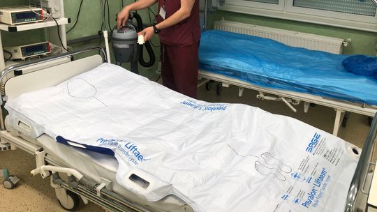 Ojciec może już towarzyszyć przy porodzie w szpitalu