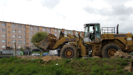 Okradli garaż przy nowej Biedronce