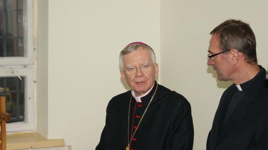 Opłacalność małżeństw. Arcybiskup Marek Jędraszewski o „pladze związków nieformalnych”