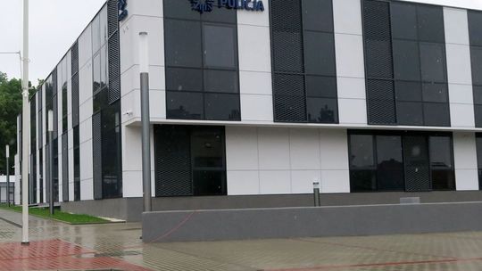 Opóźnienia z odbiorem nowej komendy policji w Gryfinie