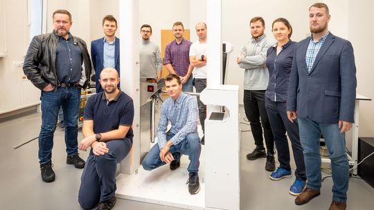 Opracowali śluzę, która chroni przed koronawirusem