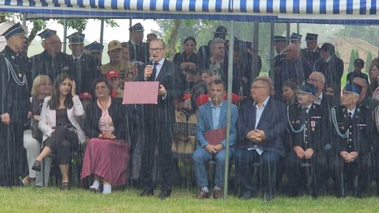 OSP Czachów świętuje 80-lecie – powrót do KSRG. Potrójne świętowanie w deszczu i słońcu