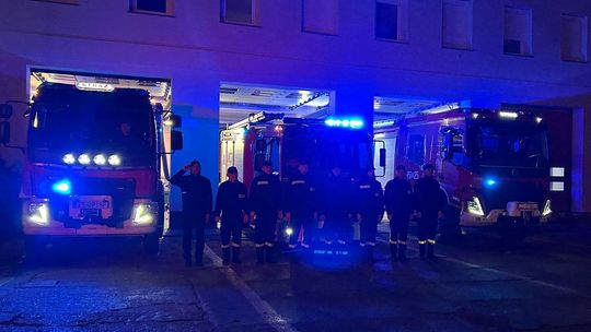 Ostatnia służba druha Edwarda. Strażacy z powiatu gryfińskiego i całego kraju oddali hołd zmarłemu koledze Ostatnia służba druha Edwarda. Strażacy z powiatu gryfińskiego i całego kraju oddali hołd zmarłemu koledze