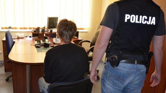 Oszukują seniorów – twierdzą, że hakerzy zaatakowali konta bankowe