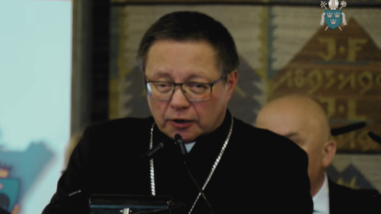 Wizerunek kardynała Rysia i reklama specyfików. Oświadczenie kurii w sprawie oszustwa