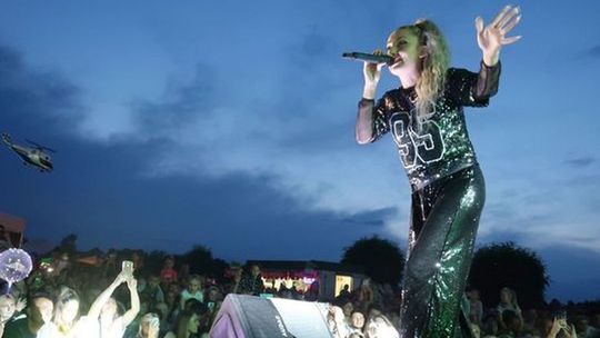 Oto gwiazda Dni Gryfina. Cleo nad Odrą Oto gwiazda Dni Gryfina. Cleo nad Odrą