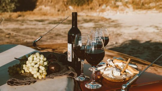 Owoce egzotyczne i wino - kiedy ich nie łączyć?