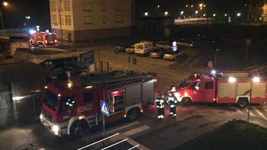 Pali się na targowisku! Wybuchła butla gazowa