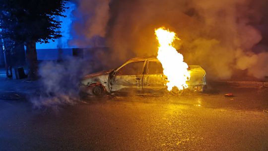 Paliło się auto na ul. Grunwaldzkiej