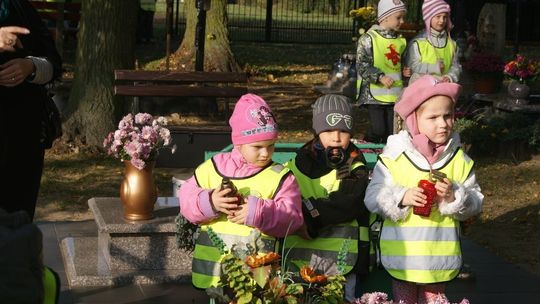 Pamiętają o listopadowym święcie