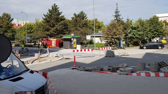 Paraliż w centrum. Kierowcy zmuszeni jechać pod prąd