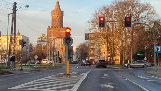 Paraliż w Gryfinie. Awaria świateł przy szkole zagraża bezpieczeństwu dzieci i kierowców