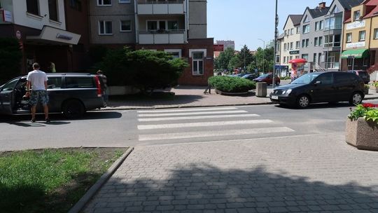 Parkowanie pod UMiG z przyzwoleniem?