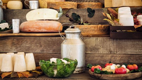 Pięć ciekawostek o żółtym serze, o których nie miałeś pojęcia