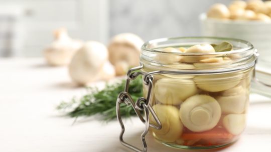 Pieczarki z dwutlenkiem siarki. GIS ostrzega przed ich zjedzeniem! Pieczarki z dwutlenkiem siarki. GIS ostrzega przed ich zjedzeniem!