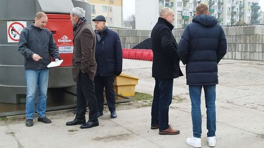 Pieniądze wzięli, a węgla ponad miesiąc nie ma! Zagroziłam, że policję wezwę! - mówi klientka PUK