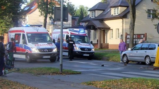 Pieszy potrącony został na pasach koło Lidla. Gryfinianin trafił do szpitala