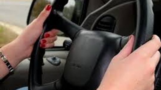 Pijana za kierownicą i nietrzeźwy motorowerzysta