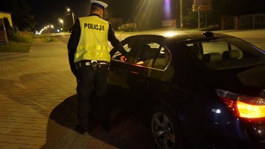Pijany jeździł po Gryfinie. Miał prawie 2 promile!