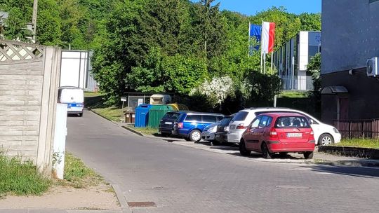 Pijany przyjechał do komendy w Gryfinie