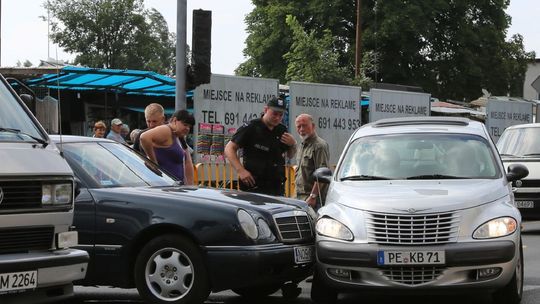 Pijany staranował samochód