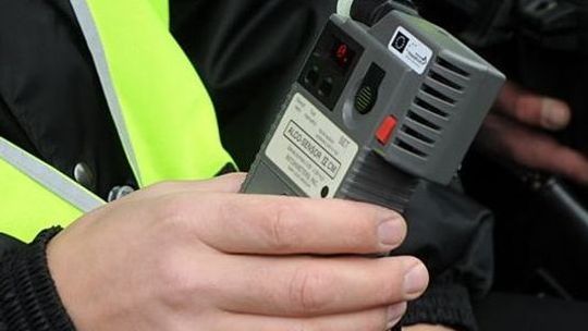 Pijany za kierownicą opla