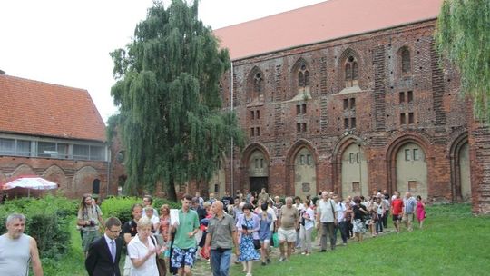 Piknik Bractwa Maltańskiego z ucztą na koniec