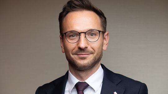 PiS podniesie wiek emerytalny? Rząd wpisał to do KPO! PiS podniesie wiek emerytalny? Rząd wpisał to do KPO!