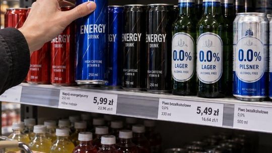 Droższe piwo bezalkoholowe i energetyki. Rząd podnosi VAT do 23 procent od 2027 roku
