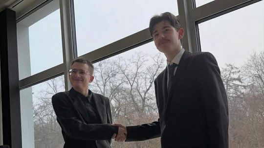 „Plan na kryzys” – cyfrowa pierwsza pomoc w Twoim telefonie. Inicjatywa młodych z Gryfina