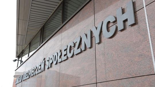 Płatny urlop dla właścicieli firm. Senat chce zmian Płatny urlop dla właścicieli firm. Senat chce zmian