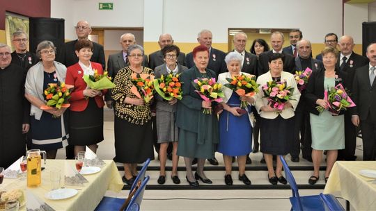Po 50 latach bycia razem dostali medal Po 50 latach bycia razem dostali medal