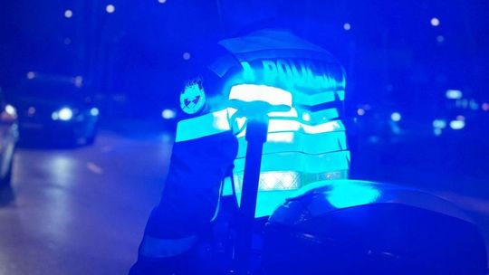 Po alkoholu rozbijali się po Gryfinie. Jeden oplem, a drugi audi