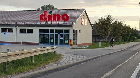 Po pół roku sklep Dino jest już gotowy. Oprócz towaru potrzebni są jeszcze ludzie…