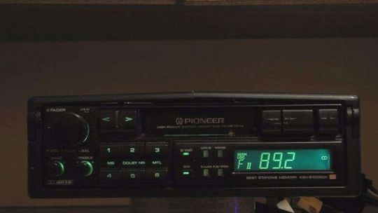 Po taki łup włamał się do samochodu