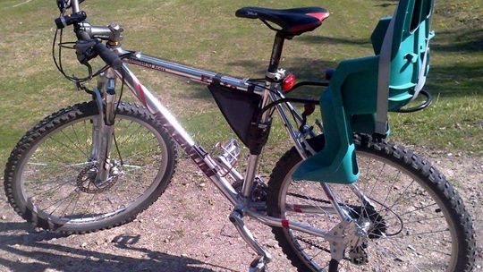 Po tygodniu zobaczył, że nie ma roweru