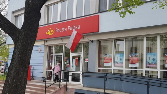 Poczta Polska zamyka placówki i skraca godziny pracy