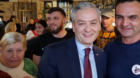 Podmycie się colą jest srodkiem antykoncepcyjnym? - pytanie do Biedronia [WIDEO]