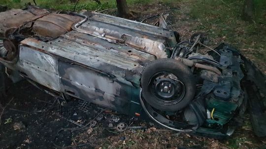 Podpalacz samochodów z kolejnym "trofeum"