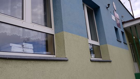 Podręczniki zostały w szkole, a nauczyciele na kwarantannie