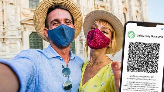 Podróżuj po Europie z paszportem covidowym, czyli Unijnym Certyfikatem COVID