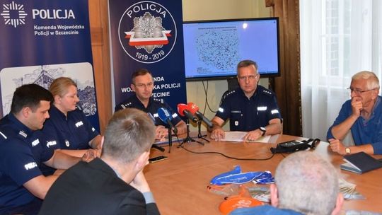 Podsumowanie pracy policjantów w sezonie wakacyjnym - briefing prasowy