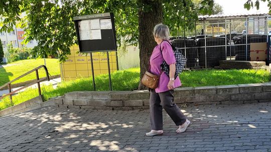 Pogrążeni w smutku, zapalą im wieczną lampkę