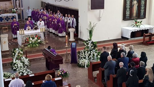 Pogrzeb księdza Andrzeja Kamińskiego