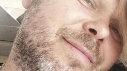 Pojechał do pracy i... zaginął. Rodzina jest zrozpaczona