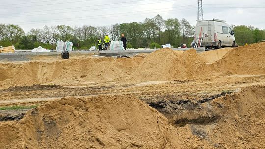 Polacy w tzw. trybie plus. Już niemal co drugi z nas szuka dodatkowego źródła dochodu po godzinach